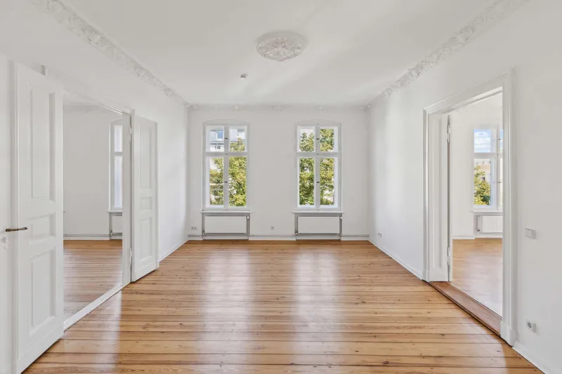 Exklusive Altbauwohnung in Bestlage – modernes Wohngefühl & mietfreie Zeit — photo 1